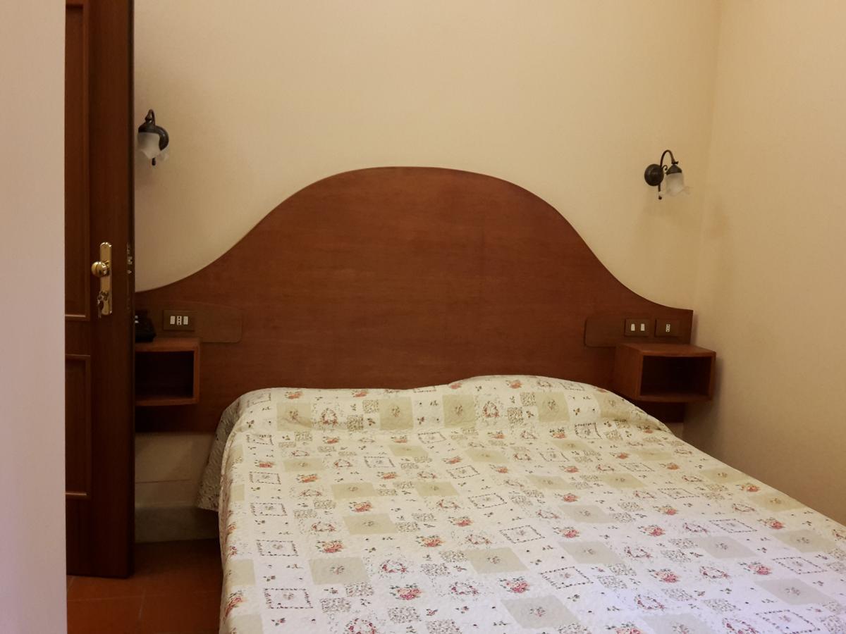 4 Coronati Rom Exterior foto